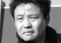 娱乐吃瓜酱余华老师,娱乐吃瓜界的灵魂画师