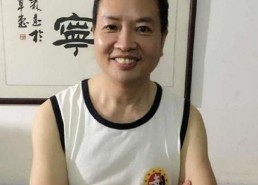 娱乐吃瓜两兄弟,吃瓜兄弟的趣味人生