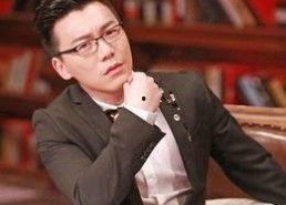 娱乐吃瓜酱陈铭,娱乐吃瓜界的“瓜王”