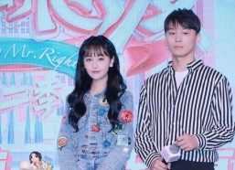 娱乐圈吃瓜杂志,揭秘那些隐藏在吃瓜杂志背后的真相