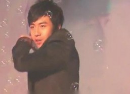 娱乐八卦吃瓜二叔,揭秘吃瓜二叔背后的故事