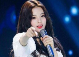 娱乐吃瓜宋轶微博