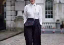 娱乐吃瓜酱穿搭博主小说,娱乐吃瓜酱的穿搭秘籍与时尚小说