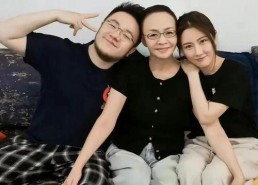 娱乐八卦爆料姐妹吃瓜,揭秘幕后真相