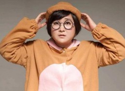 娱乐圈吃瓜爆料贾玲视频,娱乐圈幕后真相大曝光