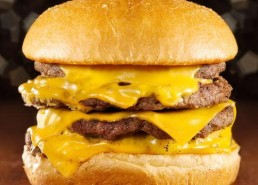 娱乐吃瓜酱汉堡,揭秘娱乐圈的美食与八卦盛宴