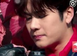 吃瓜娱乐圈王嘉尔是谁,娱乐圈的瓜中明星