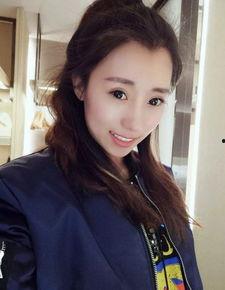 娱乐吃瓜女艺人背景,吃瓜女艺人背后的故事与真相