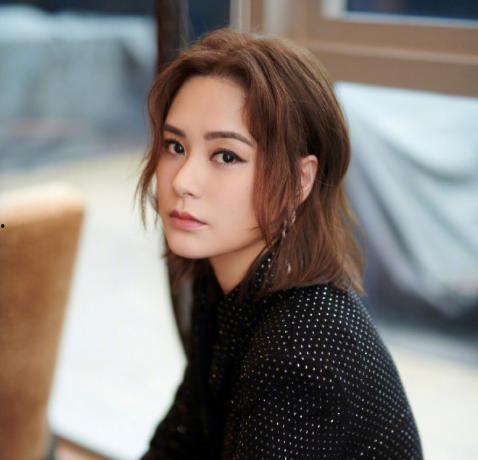 娱乐吃瓜的女二号,娱乐界的“吃瓜群众”